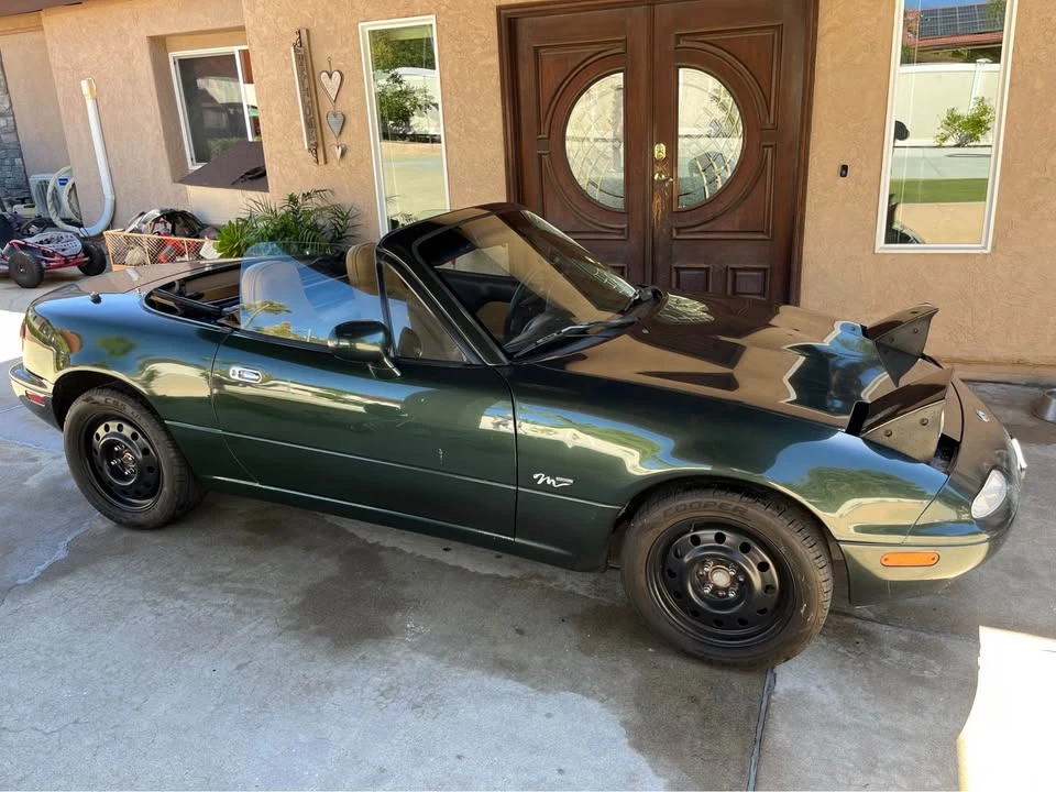 1997 Mazda NA MX-5 Miata - Image 11 of 16