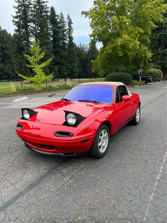 1997 Mazda NA MX-5 Miata - Image 2 of 13