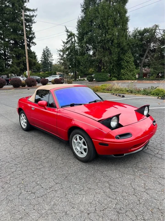 1997 Mazda NA MX-5 Miata - Image 4 of 13