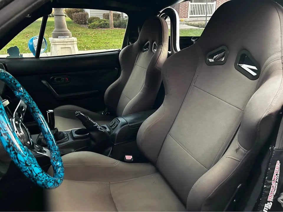 1997 Mazda NA MX-5 Miata - Image 6 of 8