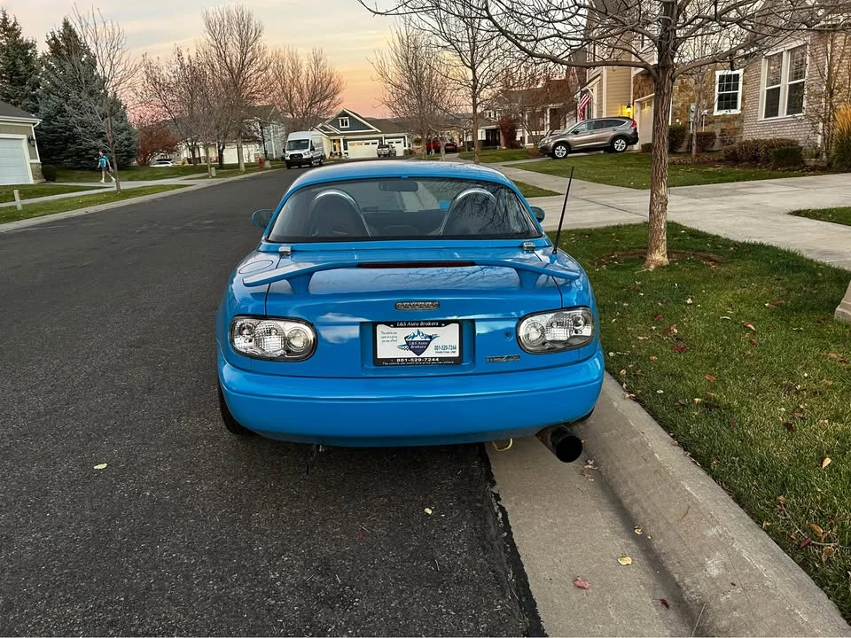 1997 Mazda NA MX-5 Miata - Image 4 of 8