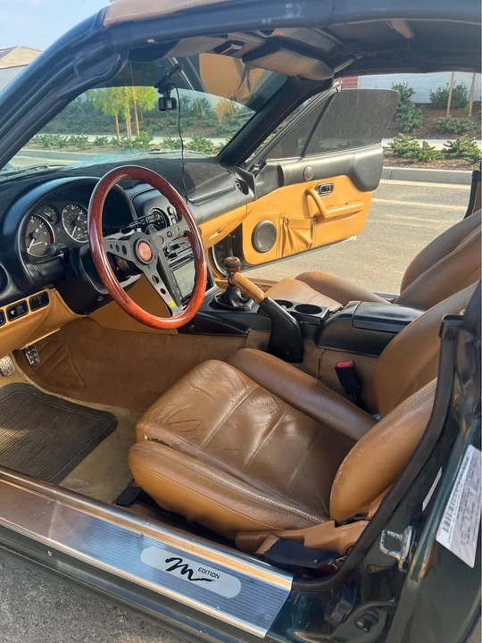 1997 Mazda NA MX-5 Miata - Image 6 of 8