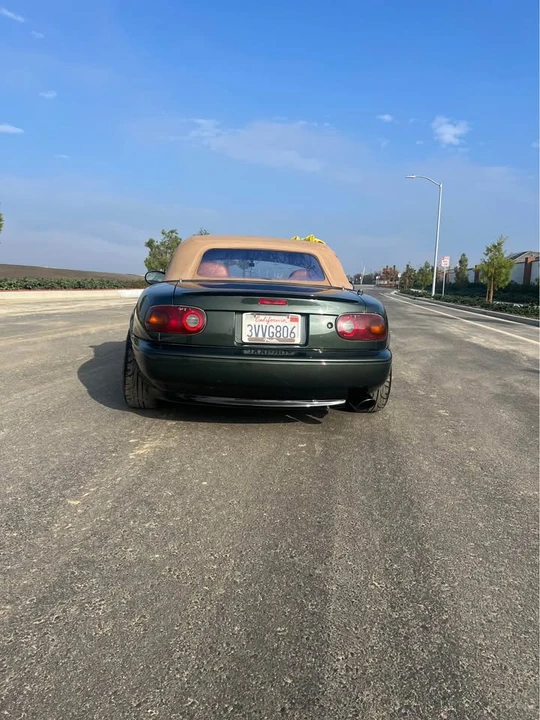 1997 Mazda NA MX-5 Miata - Image 2 of 8