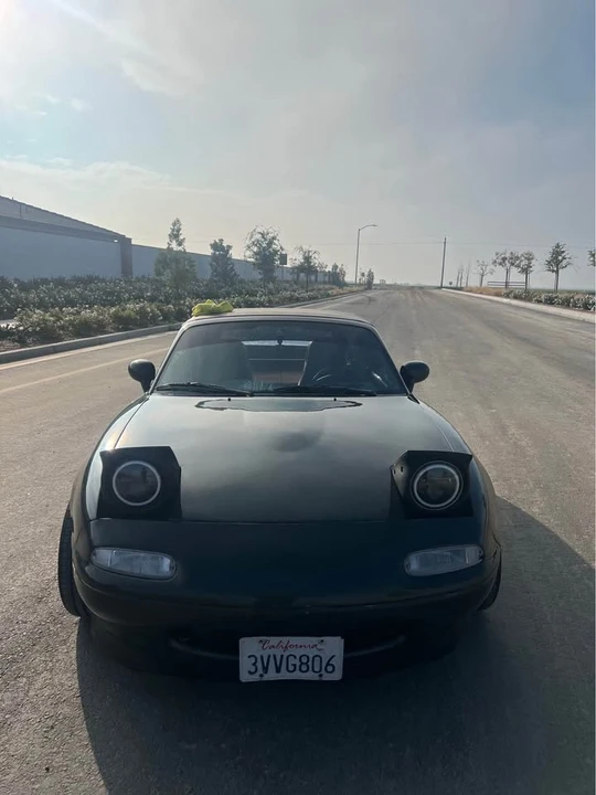 1997 Mazda NA MX-5 Miata - Image 4 of 8