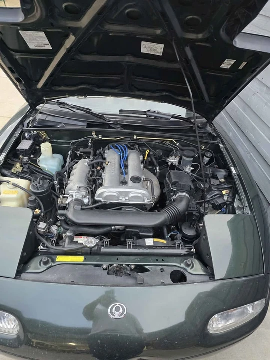 1997 Mazda NA MX-5 Miata - Image 8 of 8