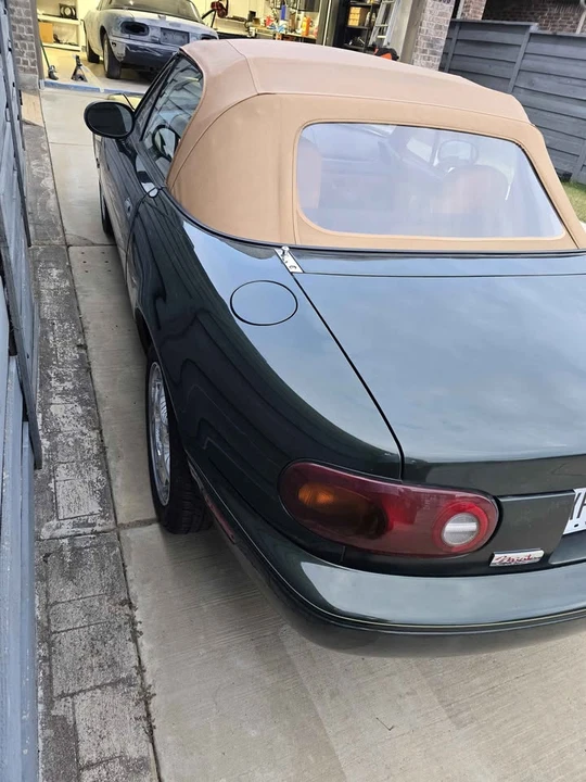 1997 Mazda NA MX-5 Miata - Image 7 of 8