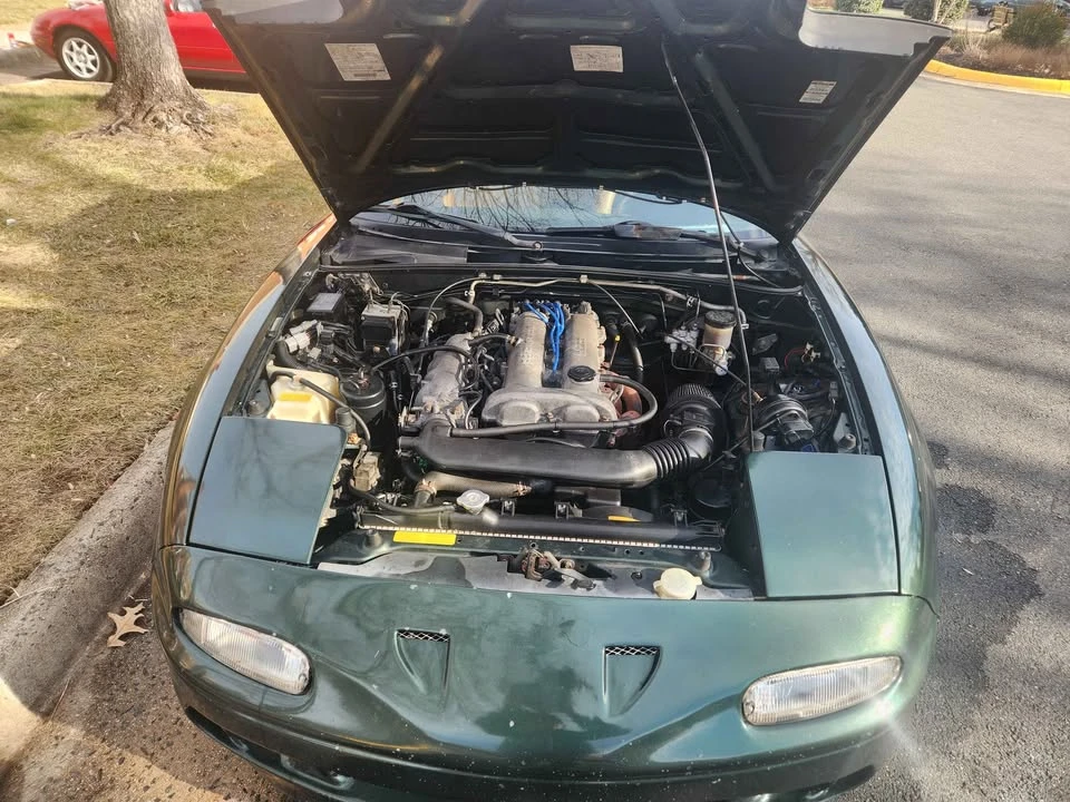 1997 Mazda NA MX-5 Miata - Image 6 of 8