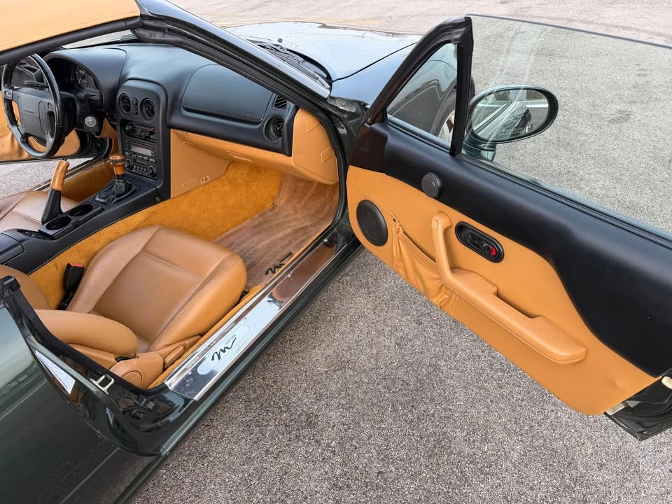 1997 Mazda NA MX-5 Miata - Image 13 of 20