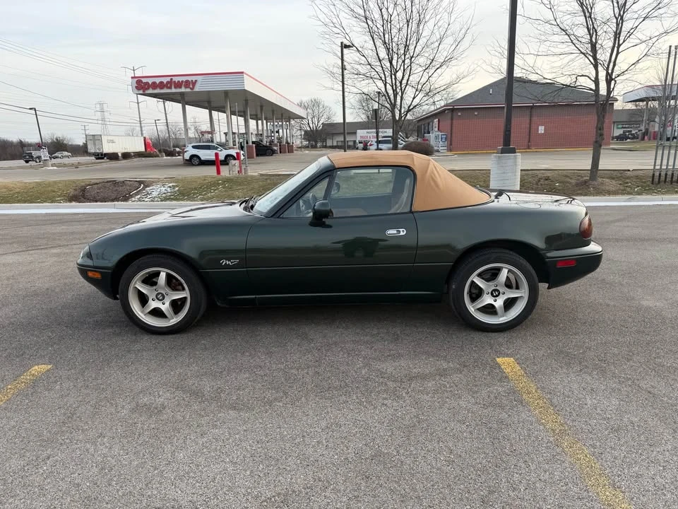 1997 Mazda NA MX-5 Miata - Image 2 of 20