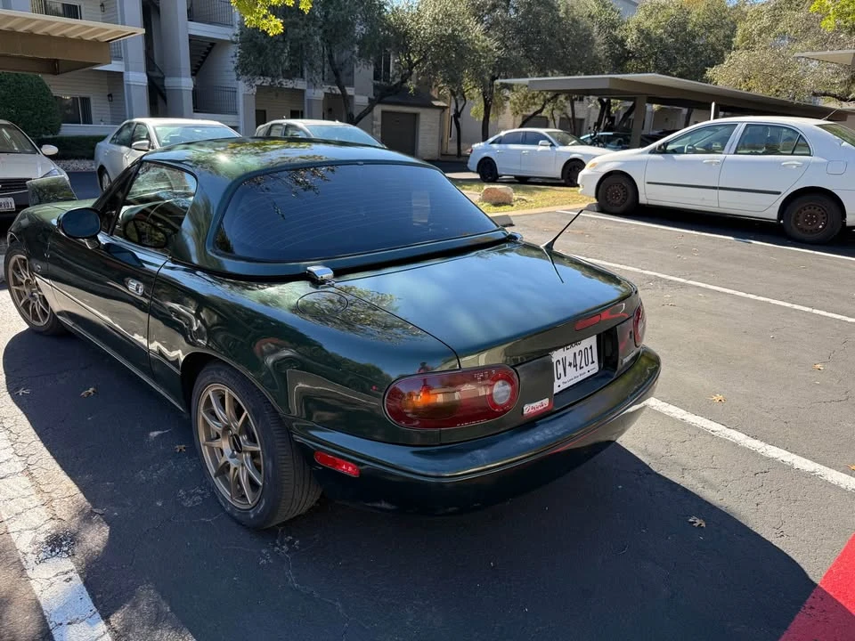 1997 Mazda NA MX-5 Miata - Image 5 of 15