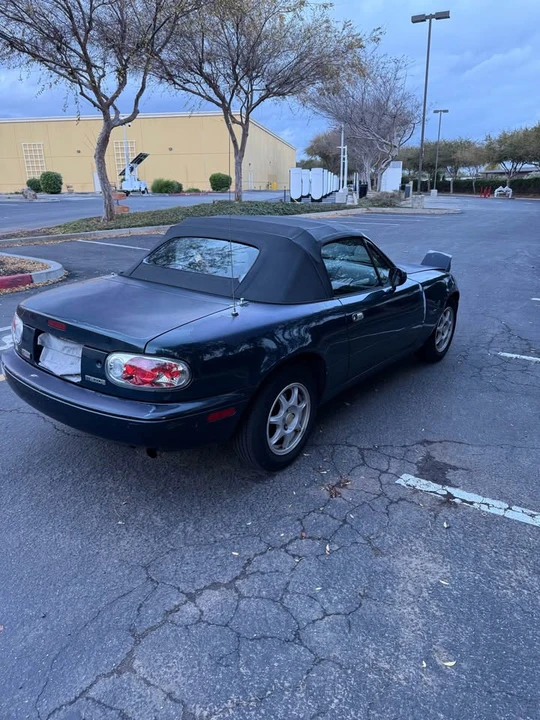 1997 Mazda NA MX-5 Miata - Image 5 of 7
