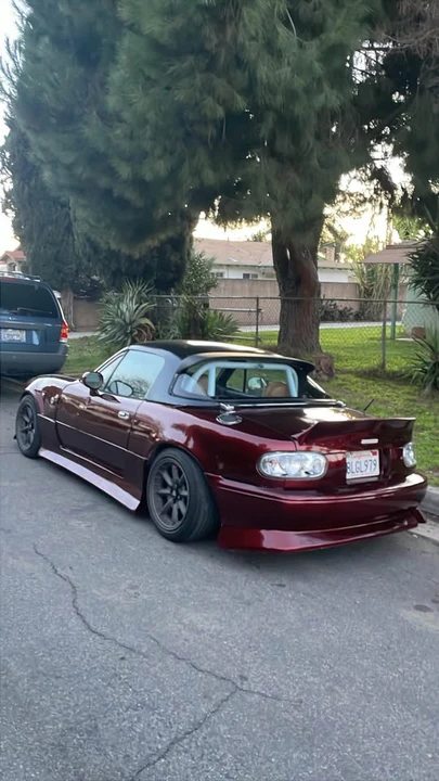 1997 Mazda NA MX-5 Miata - Image 2 of 4