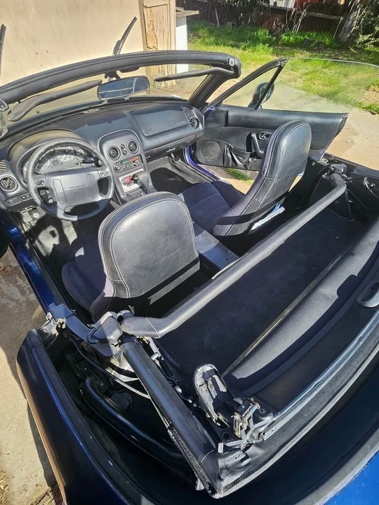 1997 Mazda NA MX-5 Miata - Image 8 of 20