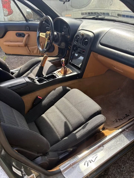 1997 Mazda NA MX-5 Miata - Image 6 of 7