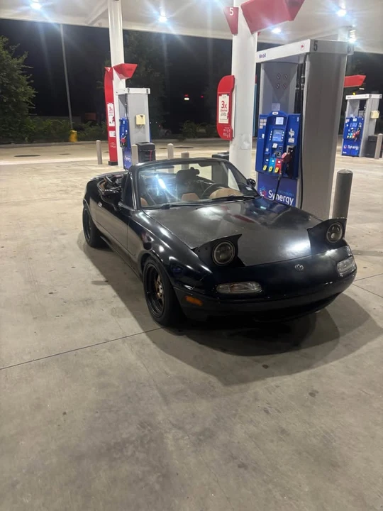 1997 Mazda NA MX-5 Miata - Image 6 of 6