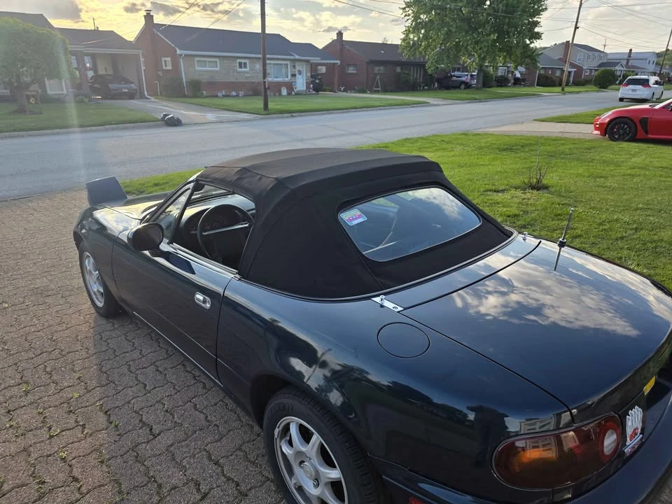 1997 Mazda NA MX-5 Miata - Image 6 of 16