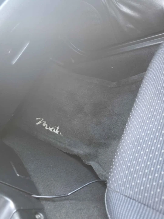 1997 Mazda NA MX-5 Miata - Image 10 of 16