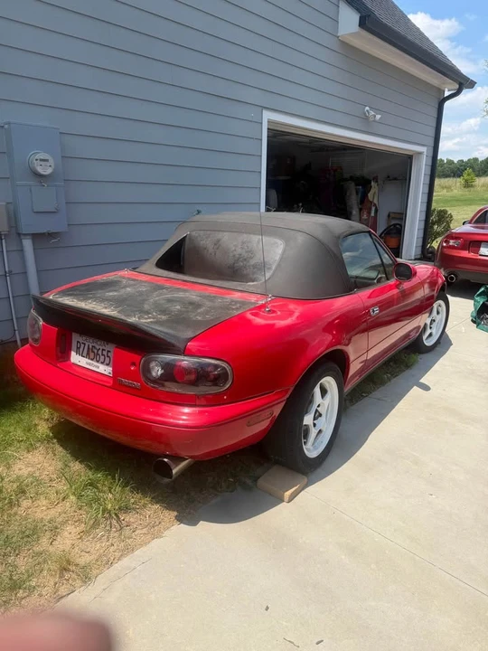 1997 Mazda NA MX-5 Miata - Image 3 of 4