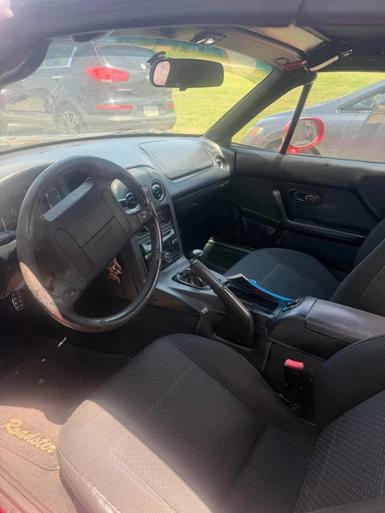 1997 Mazda NA MX-5 Miata - Image 2 of 4