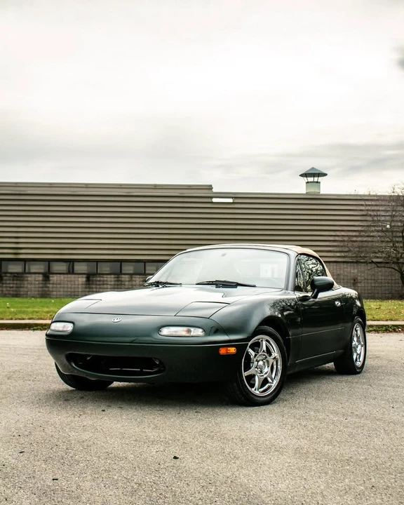 1997 Mazda NA MX-5 Miata - Image 2 of 20