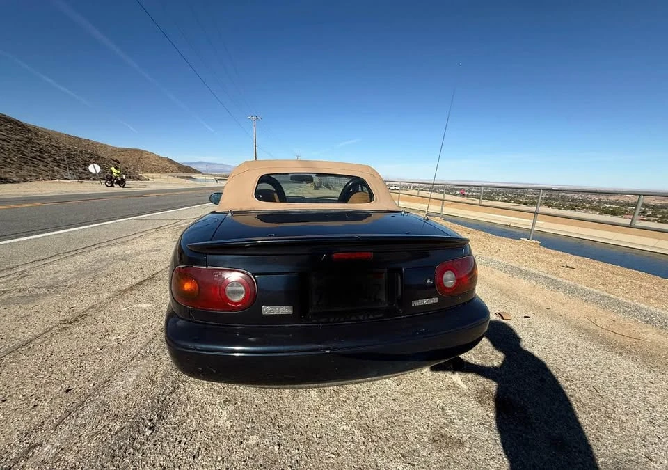 1997 Mazda NA MX-5 Miata - Image 2 of 5