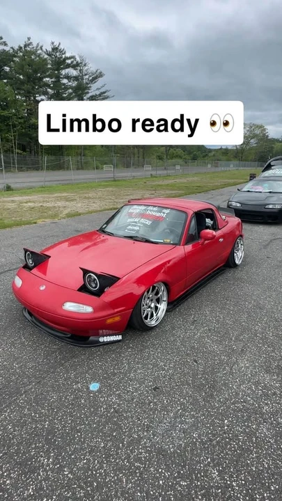 1997 Mazda NA MX-5 Miata - Image 6 of 8