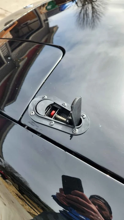 1997 Mazda NA MX-5 Miata - Image 17 of 19