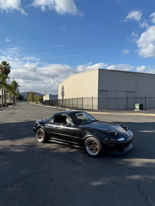1997 Mazda NA MX-5 Miata - Image 3 of 14