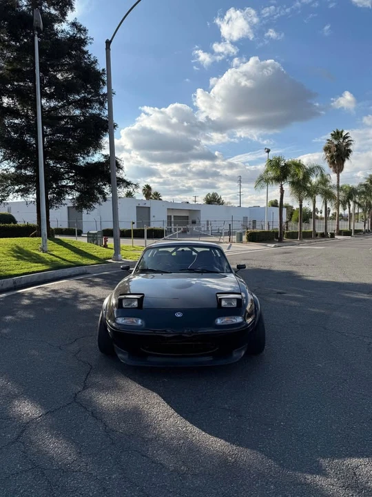 1997 Mazda NA MX-5 Miata - Image 2 of 14