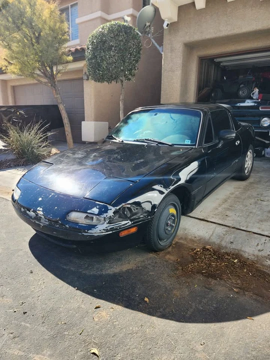1997 Mazda NA MX-5 Miata - Image 5 of 10