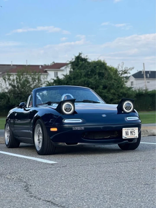 1997 Mazda NA MX-5 Miata - Image 4 of 7