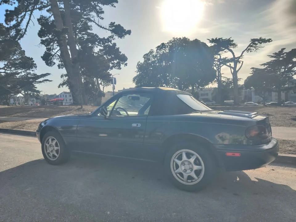 1997 Mazda NA MX-5 Miata - Image 4 of 14