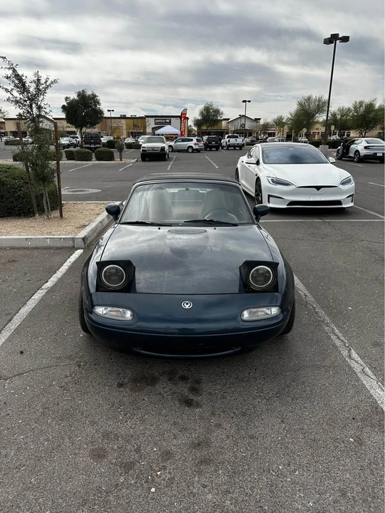 1997 Mazda NA MX-5 Miata - Image 6 of 9