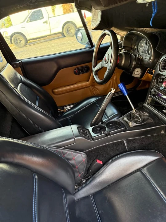 1997 Mazda NA MX-5 Miata - Image 8 of 11