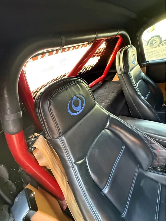 1997 Mazda NA MX-5 Miata - Image 9 of 11