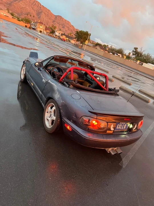 1997 Mazda NA MX-5 Miata - Image 3 of 11