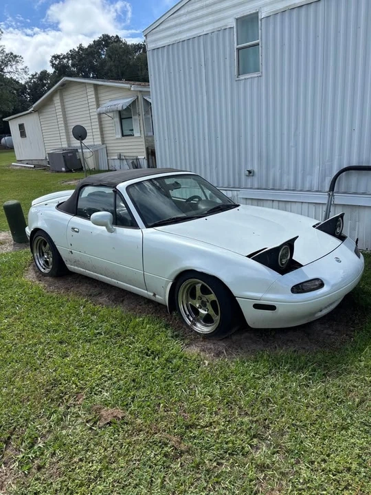 1997 Mazda NA MX-5 Miata - Image 2 of 6