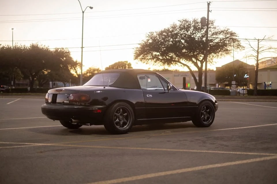1997 Mazda NA MX-5 Miata - Image 4 of 9