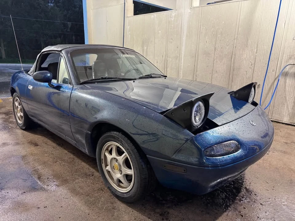 1997 Mazda NA MX-5 Miata - Image 2 of 14