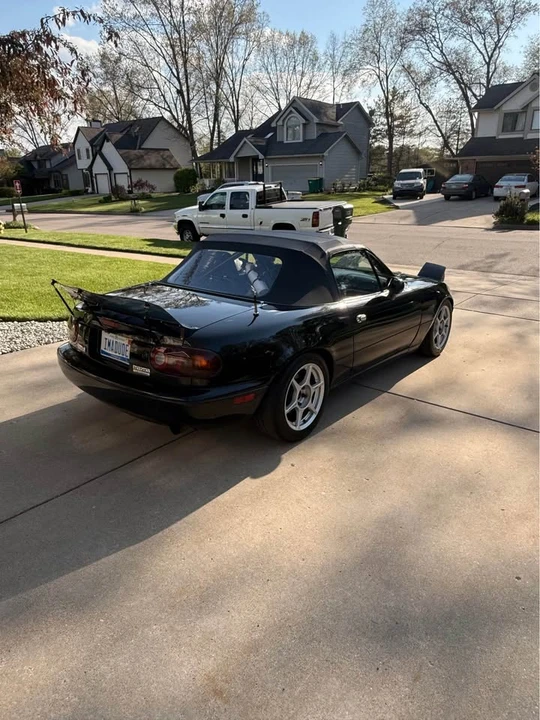 1997 Mazda NA MX-5 Miata - Image 3 of 12