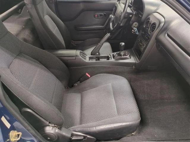 1997 Mazda NA MX-5 Miata - Image 16 of 20
