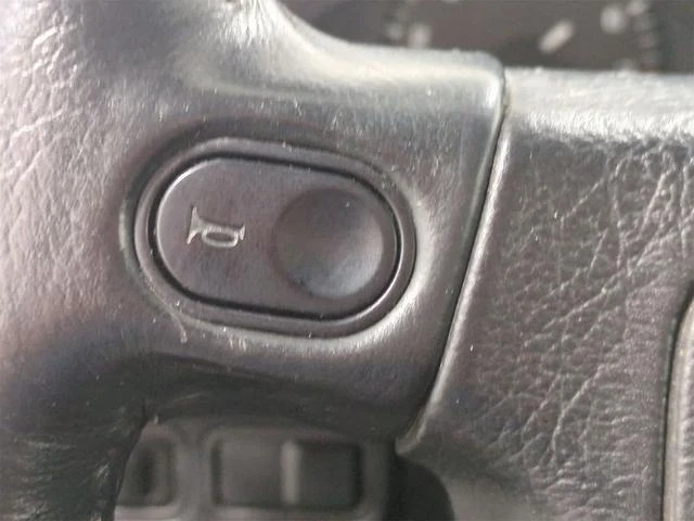 1997 Mazda NA MX-5 Miata - Image 18 of 20