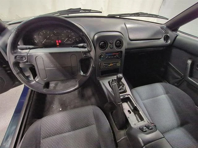 1997 Mazda NA MX-5 Miata - Image 14 of 20