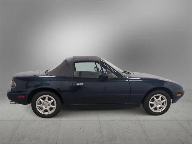 1997 Mazda NA MX-5 Miata - Image 9 of 20