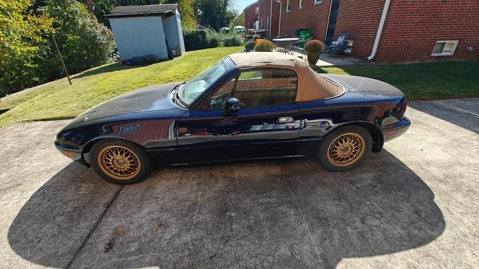 1997 Mazda NA MX-5 Miata - Image 2 of 3
