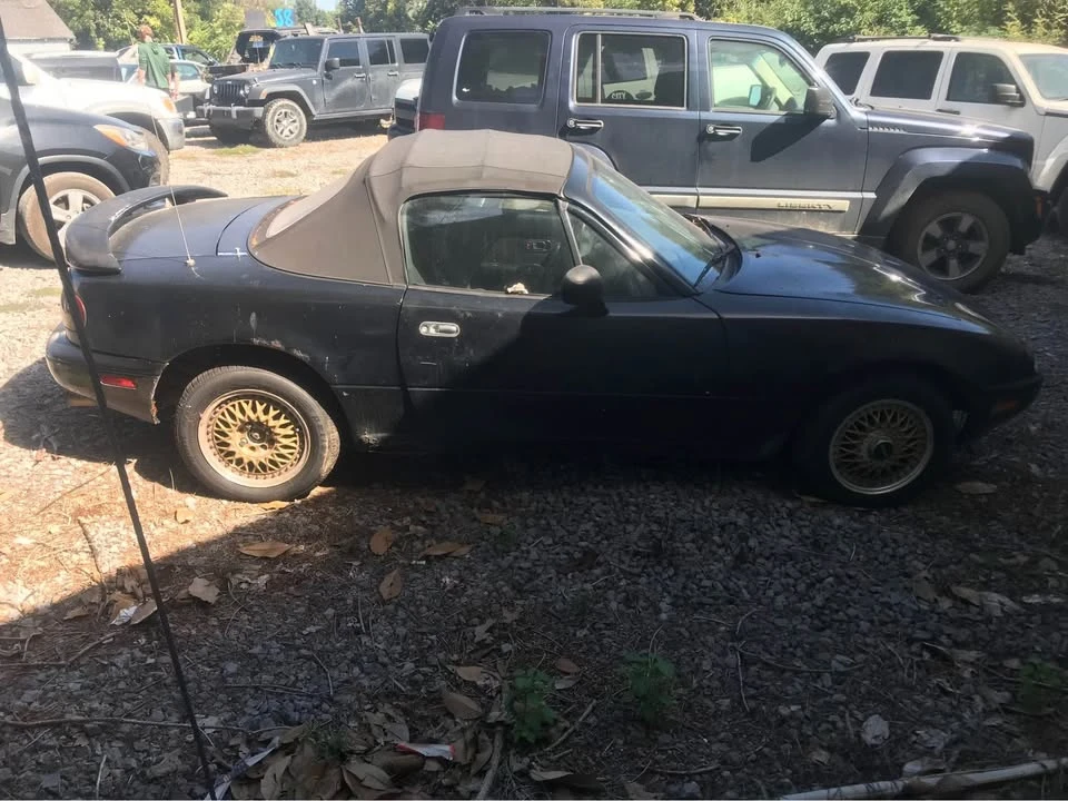 1997 Mazda NA MX-5 Miata - Image 3 of 4