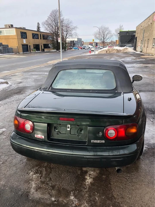 1997 Mazda NA MX-5 Miata - Image 5 of 9