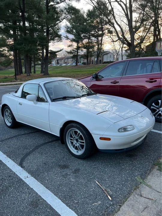 1997 Mazda NA MX-5 Miata - Image 3 of 5