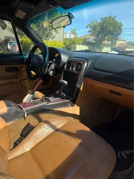 1997 Mazda NA MX-5 Miata - Image 7 of 8