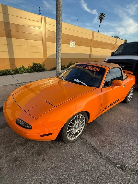 1997 Mazda NA MX-5 Miata - Image 3 of 4